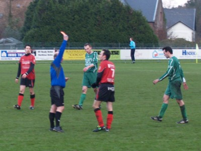 2 x geel = rood voor Andy Leynen