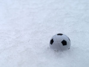 WP_20141227_voetbal-sneeuw